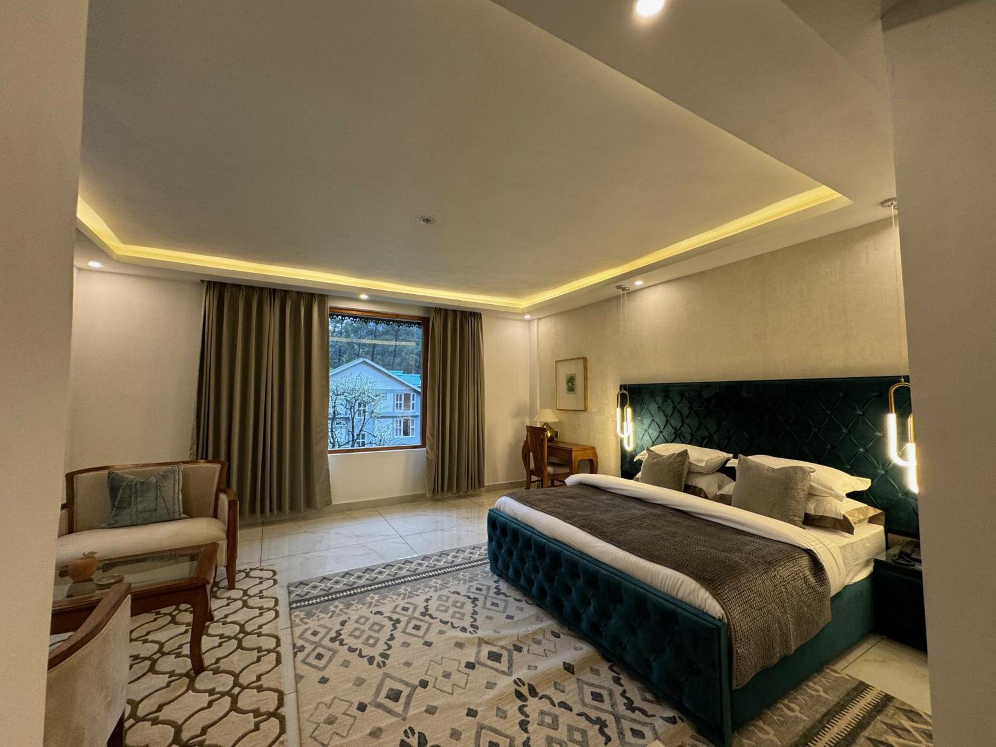 Ausnya Tirthan Banjar Exterior photo