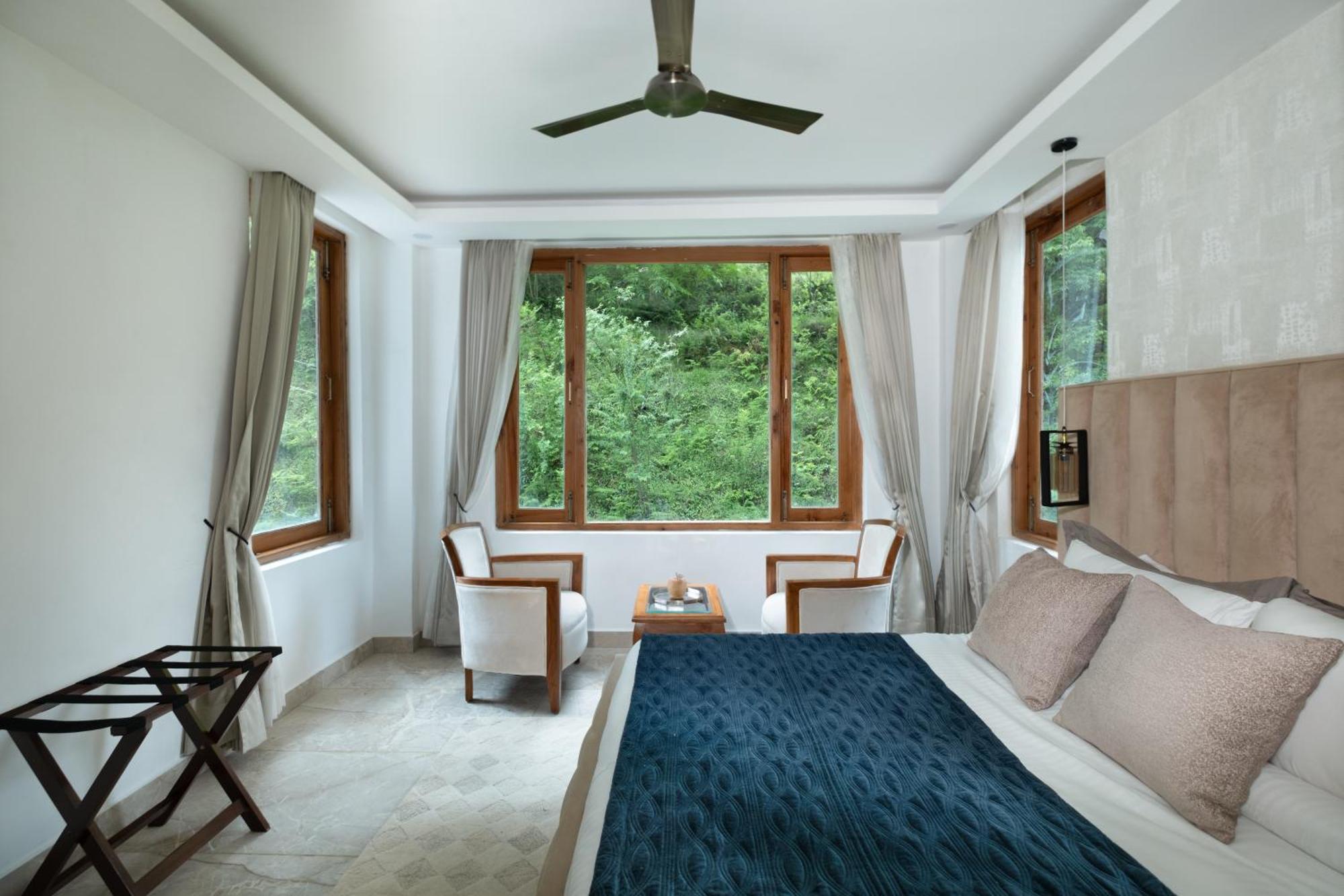 Ausnya Tirthan Banjar Exterior photo